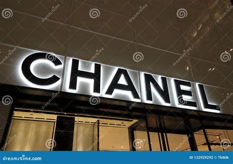 is chanel a french based company|Chanel company name.